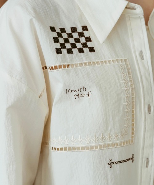 Knuth Marf（クヌースマーフ）の「embroidered shirt(unisex)（シャツ/ブラウス・レディース・ストライプ/アイボリー・FREE）」の21枚目の写真