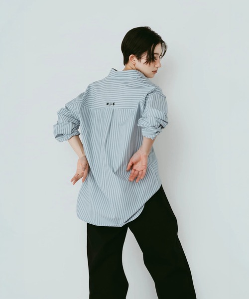 Knuth Marf（クヌースマーフ）の「embroidered shirt(unisex)（シャツ/ブラウス・レディース・ストライプ/アイボリー・FREE）」の14枚目の写真