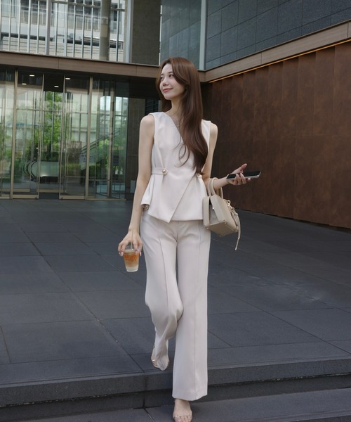 polaura(ポローラ)の「リファインドセミフレアラインパンツ(スラックス・レディース・ライトピンク・M/SM/SS)」の15枚目の写真