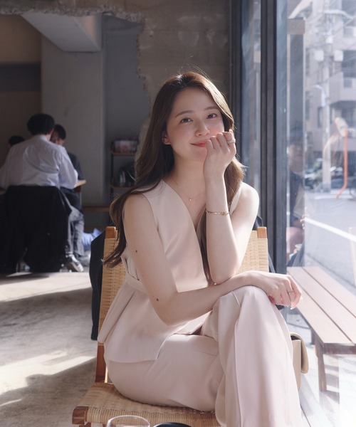polaura(ポローラ)の「リファインドセミフレアラインパンツ(スラックス・レディース・ライトピンク・M/SM/SS)」の2枚目の写真