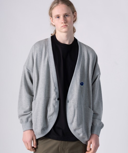 rehacer(レアセル)の「rehacer : Arc back Dolman Cardigan / アークバック ドルマン カーディガン(カーディガン/ボレロ・メンズ・ブラック/グレー・SMALL/MEDIUM/X-LARGE/LARGE)」の2枚目の写真