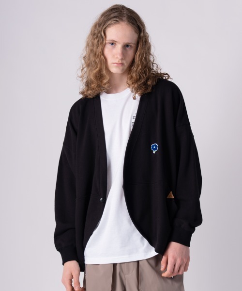 rehacer(レアセル)の「rehacer : Arc back Dolman Cardigan / アークバック ドルマン カーディガン(カーディガン/ボレロ・メンズ・ブラック/グレー・SMALL/MEDIUM/X-LARGE/LARGE)」の13枚目の写真