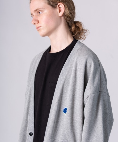 rehacer(レアセル)の「rehacer : Arc back Dolman Cardigan / アークバック ドルマン カーディガン(カーディガン/ボレロ・メンズ・ブラック/グレー・SMALL/MEDIUM/X-LARGE/LARGE)」の15枚目の写真