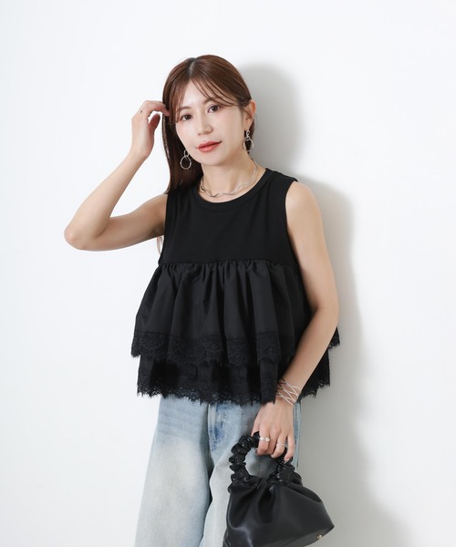 Riberry(リベリー)の「異素材ドッキングティアードレーストップス(シャツ/ブラウス・レディース・ブラウン/オフホワイト/ブラック・FREE)」の15枚目の写真