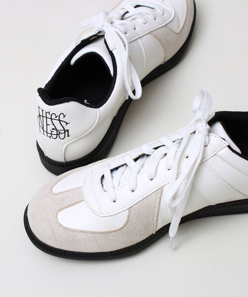 GLOSTER(グロスター)の「【GOODNESS】ジャーマントレーナー GERMAN TRAINER スニーカー(スニーカー・メンズ・オフホワイト/ブラック・40/42/41)」の14枚目の写真