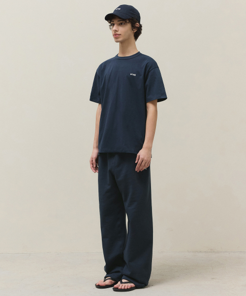 MTTIRE(マティレ)の「Basic Logo T-shirt / Navy(Tシャツ/カットソー・レディース・その他・LARGE/MEDIUM/SMALL/X-LARGE)」の2枚目の写真