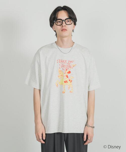 SENSE OF PLACE by URBAN RESEARCH(センスオブプレイスバイアーバンリサーチ)の「別注/Disney/グラフィックTシャツA(Tシャツ/カットソー・メンズ・ライトグレー/ライトブルー/ブラウン・MEDIUM/LARGE)」の4枚目の写真