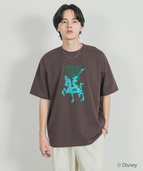SENSE OF PLACE by URBAN RESEARCH(センスオブプレイスバイアーバンリサーチ)の「別注/Disney/グラフィックTシャツA(Tシャツ/カットソー・メンズ・ライトグレー/ライトブルー/ブラウン・MEDIUM/LARGE)」の11枚目の写真
