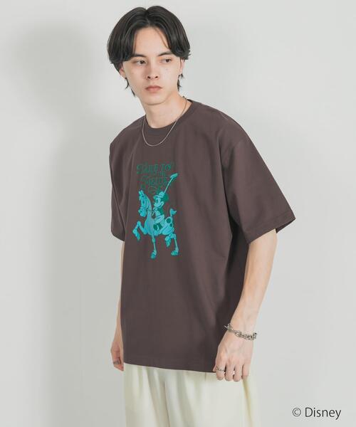 SENSE OF PLACE by URBAN RESEARCH(センスオブプレイスバイアーバンリサーチ)の「別注/Disney/グラフィックTシャツA(Tシャツ/カットソー・メンズ・ライトグレー/ライトブルー/ブラウン・MEDIUM/LARGE)」の13枚目の写真