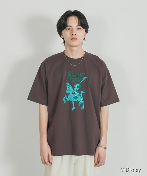 SENSE OF PLACE by URBAN RESEARCH(センスオブプレイスバイアーバンリサーチ)の「別注/Disney/グラフィックTシャツA(Tシャツ/カットソー・メンズ・ライトグレー/ライトブルー/ブラウン・MEDIUM/LARGE)」の17枚目の写真