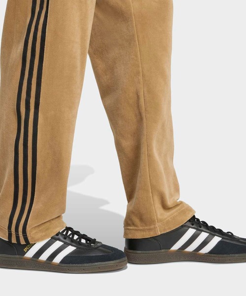 adidas（アディダス）の「SST アディカラー ベロア パンツ / アディダスオリジナルス adidas Originals（スウェットパンツ・メンズ・ブラウン・LARGE/4XL/X-SMALL/SMALL/5XL/MEDIUM/X-LARGE/XX-SMALL/XX-LARGE/3XL）」の4枚目の写真