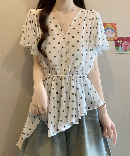 Girly Doll(ガーリードール)の「ドット柄シフォンVネックフレアブラウス(シャツ/ブラウス・レディース・ブラック/ホワイト・FREE)」の10枚目の写真