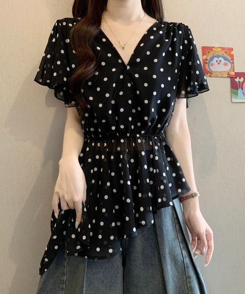 Girly Doll(ガーリードール)の「ドット柄シフォンVネックフレアブラウス(シャツ/ブラウス・レディース・ブラック/ホワイト・FREE)」の3枚目の写真
