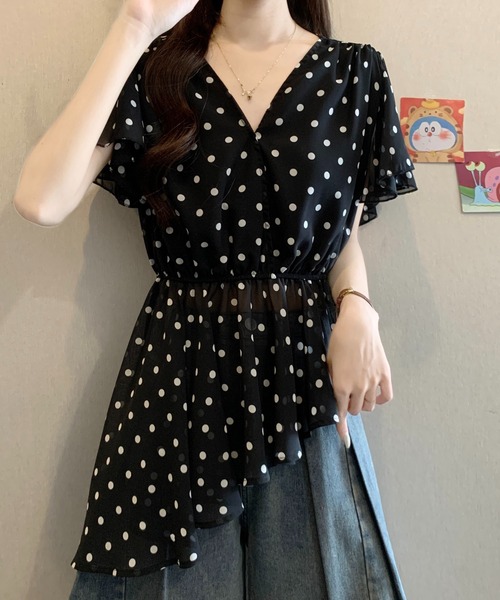 Girly Doll(ガーリードール)の「ドット柄シフォンVネックフレアブラウス(シャツ/ブラウス・レディース・ブラック/ホワイト・FREE)」の5枚目の写真