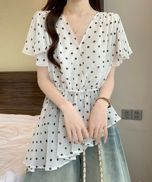 Girly Doll(ガーリードール)の「ドット柄シフォンVネックフレアブラウス(シャツ/ブラウス・レディース・ブラック/ホワイト・FREE)」の16枚目の写真