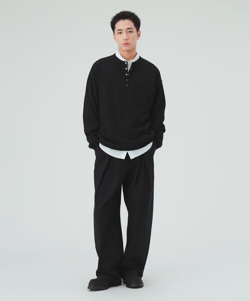 BEAMS HEART(ビームスハート)の「スピンドル ヘンリーネック カットソー(Tシャツ/カットソー・メンズ・ブラック/グレー・LARGE/MEDIUM/SMALL)」の15枚目の写真