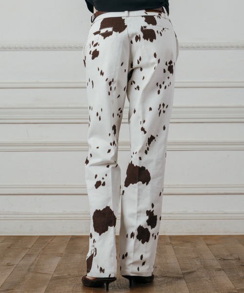 CREDONA(クレドナ)の「COW PANTS/カウパンツ(その他パンツ・レディース・アイボリー・1/0)」の4枚目の写真