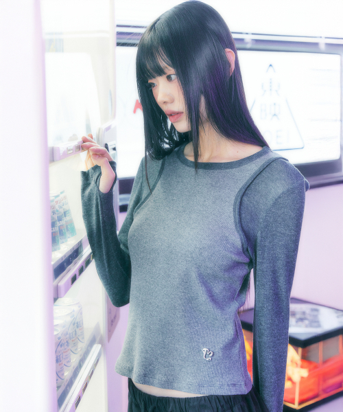 LMR(エルエムアール)の「スリムリブレイヤード長袖Tシャツグレー(Tシャツ/カットソー・レディース・チャコールグレー・SMALL/MEDIUM)」の7枚目の写真