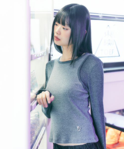LMR(エルエムアール)の「スリムリブレイヤード長袖Tシャツグレー(Tシャツ/カットソー・レディース・チャコールグレー・SMALL/MEDIUM)」の8枚目の写真