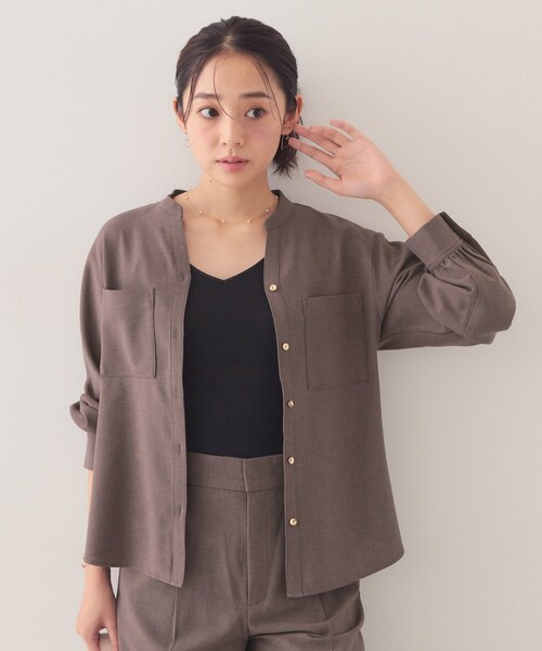 index(インデックス)の「【高通気/遮熱】風が通るスキッパーシャツ《洗濯機OK/UVケア/防シワ》(シャツ/ブラウス・レディース・ネイビー/ブラウン系その他/ナチュラル・42/40/38)」の9枚目の写真