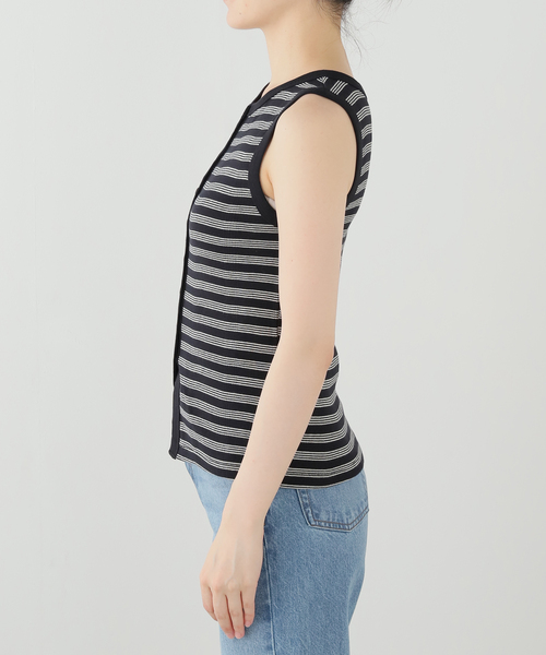 OUTDOOR PRODUCTS（アウトドアプロダクツ）の「miller prib Henley tank（Tシャツ/カットソー・レディース・ブラック系その他/チャコールグレー/キャメル・FREE）」の4枚目の写真