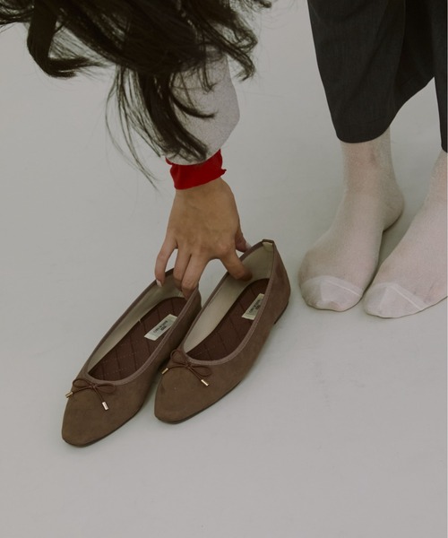 RODE SKO(ロデスコ)の「『WEB/一部店舗限定』撥水スクエアバレエシューズ(バレエシューズ・レディース・ゴールド/ブラウン系その他/ボルドー/ブラック・24/22.5/24.5/23.5/23)」の15枚目の写真
