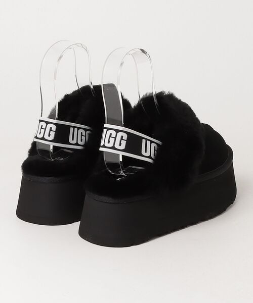 UGG（アグ）の「UGG / アグ：【レディース】W FUNKETTE：1113474[DEA]（サンダル・レディース・ブラウン系その他/ブラック・22cm/25cm/24cm/23cm）」の3枚目の写真