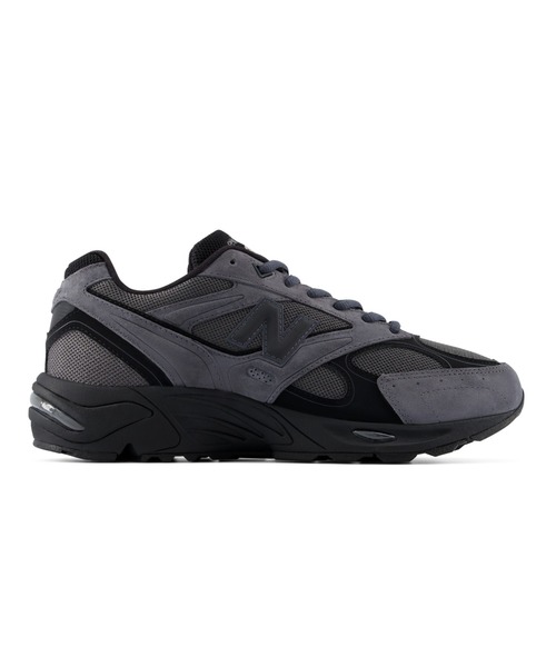 NEW BALANCE(ニューバランス)の「880R(スニーカー・メンズ・ブラック/ダークグレー・23.5cm/22.5cm/26.5cm/25.5cm/30.0cm/25.0cm/29.0cm/22.0cm/28.5cm/27.5cm/28.0cm/27.0cm/26.0cm/23.0cm/24.5cm/24.0cm)」の2枚目の写真