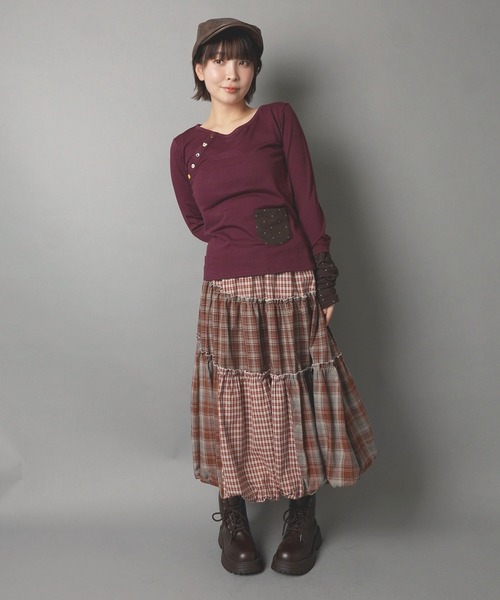 SPINNS(スピンズ)の「バルーンロングスカート/チェック柄ドッキング/NEO森ガール(スカート・レディース・レッド/ブラウン・ONESIZE)」の11枚目の写真