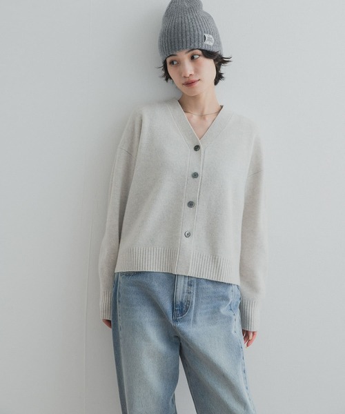 URBAN RESEARCH DOORS(アーバンリサーチドアーズ)の「AQUAウールカシミヤVネックカーディガン(ニット/セーター・レディース・ライトグレー/グレー/ブラウン系その他・FREE)」の19枚目の写真