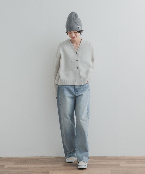 URBAN RESEARCH DOORS(アーバンリサーチドアーズ)の「AQUAウールカシミヤVネックカーディガン(ニット/セーター・レディース・ライトグレー/グレー/ブラウン系その他・FREE)」の17枚目の写真