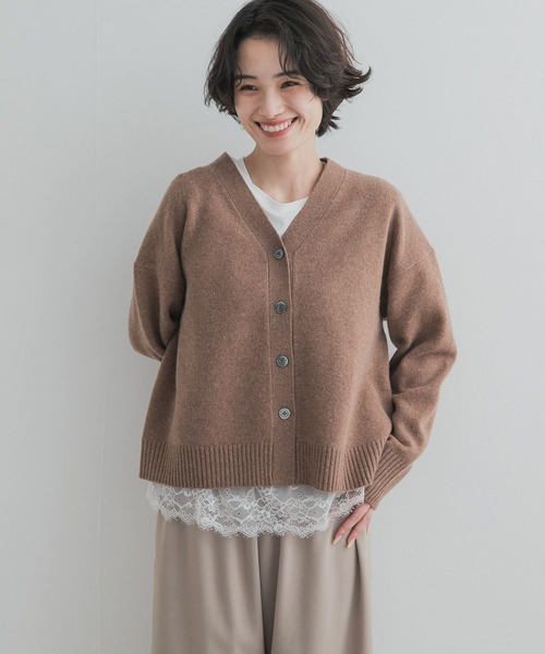 URBAN RESEARCH DOORS(アーバンリサーチドアーズ)の「AQUAウールカシミヤVネックカーディガン(ニット/セーター・レディース・ライトグレー/グレー/ブラウン系その他・FREE)」の10枚目の写真