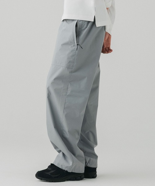+phenix(プラスフェニックス)の「+phenix(プラスフェニックス)BAKER PANTS ベイカーパンツ / WINDSTOPPER PRODUCTS BY GORE-TEX LABS(その他パンツ・メンズ・ブラック/ネイビー/グレー・M/L)」の16枚目の写真