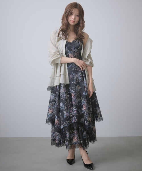 AND COUTURE(アンドクチュール)の「エクラフルールプリントワンピース(ワンピース・レディース・ブラック/ブルー・FREE)」の18枚目の写真