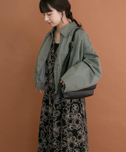 ITEMS URBANRESEARCH(アイテムズ アーバンリサーチ)の「バルーンブルゾン(ブルゾン・レディース・グリーン系その他/ベージュ・FREE)」の2枚目の写真