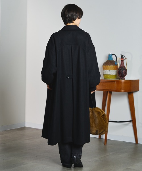 mici（ミチ）の「mici/RIB CUFFS VOLUME SLEEVE COAT（ステンカラーコート・レディース・ライトイエロー/ブラック・M/S）」の22枚目の写真