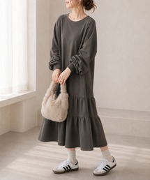 GRESHEL(グレッシェル)の「裏毛ティアードデザイン スウェットワンピース(ワンピース)」