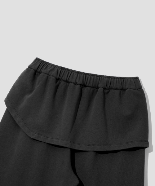 Verdnt（バーダント）の「スカート レイヤード スウェットパンツ [チャコール]（スウェットパンツ・レディース・その他・SMALL/MEDIUM）」の7枚目の写真