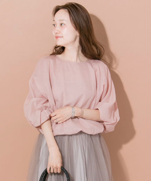 URBAN RESEARCH(アーバンリサーチ)の「UR バルーンブラウス(シャツ/ブラウス・レディース・ピンク系その他/オフホワイト/ライトカーキ・FREE)」の8枚目の写真