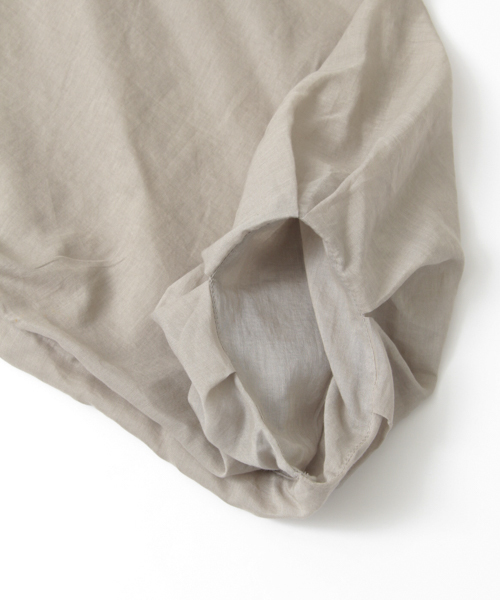 URBAN RESEARCH(アーバンリサーチ)の「UR バルーンブラウス(シャツ/ブラウス・レディース・ピンク系その他/オフホワイト/ライトカーキ・FREE)」の10枚目の写真