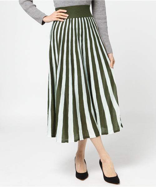 titivate（ティティベイト）の「ｽﾄﾗｲﾌﾟﾆｯﾄﾐﾃﾞｨｱﾑｽｶｰﾄ（スカート・レディース・グレー×ホワイト/ブラック×ホワイト/ベージュ系その他/ブルー系その他/グリーン系その他・FREE）」の21枚目の写真