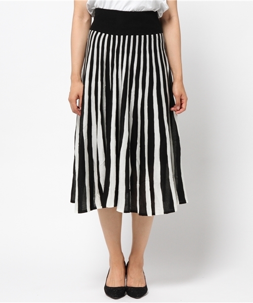 titivate（ティティベイト）の「ｽﾄﾗｲﾌﾟﾆｯﾄﾐﾃﾞｨｱﾑｽｶｰﾄ（スカート・レディース・グレー×ホワイト/ブラック×ホワイト/ベージュ系その他/ブルー系その他/グリーン系その他・FREE）」の7枚目の写真