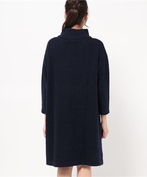 LBC（エルビーシー）の「ラムナイロンケーブルタートルワンピース（ワンピース・レディース・グレー/ネイビー・MEDIUM）」の5枚目の写真