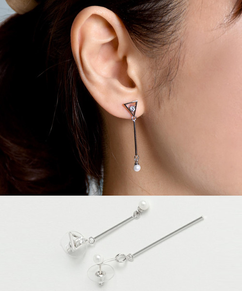 PLAIN CLOTHING(プレーンクロージング)の「トライアングル×スティックピアス【PLAIN CLOTHING】(ピアス(両耳用)・レディース・ゴールド/シルバー・FREE)」の1枚目の写真