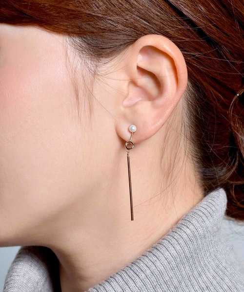 PLAIN CLOTHING(プレーンクロージング)の「トライアングル×スティックピアス【PLAIN CLOTHING】(ピアス(両耳用)・レディース・ゴールド/シルバー・FREE)」の10枚目の写真