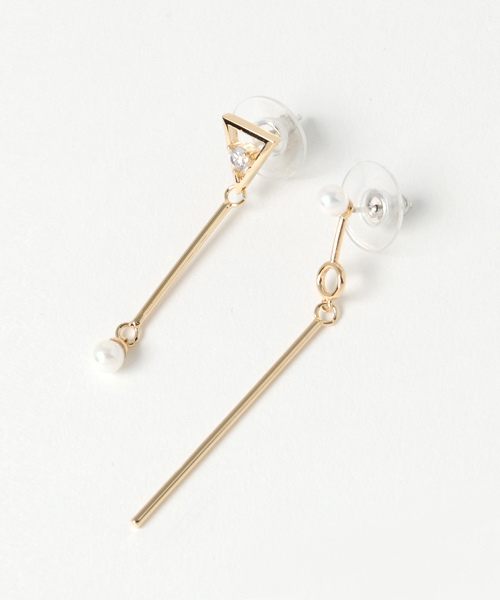 PLAIN CLOTHING(プレーンクロージング)の「トライアングル×スティックピアス【PLAIN CLOTHING】(ピアス(両耳用)・レディース・ゴールド/シルバー・FREE)」の2枚目の写真