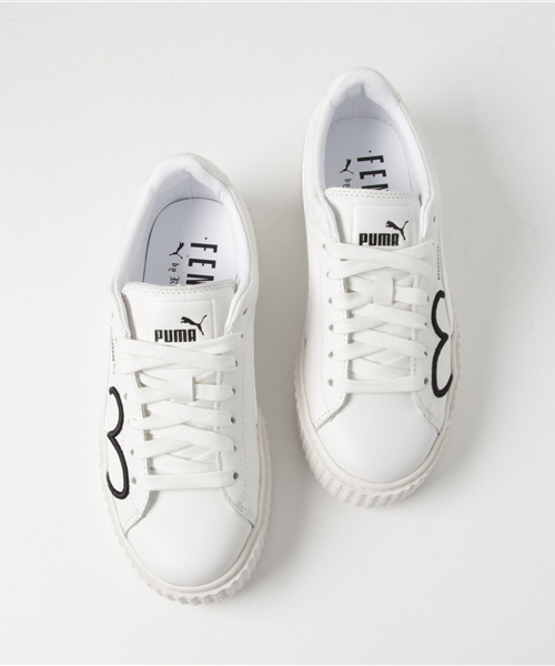PUMA（プーマ）の「CREEPER CLARA LIONEL（スニーカー・レディース・ホワイト・23.0cm/23.5cm/24.5cm/24.0cm/25.0cm/26.5cm/22.5cm/27.0cm/27.5cm/26.0cm/22.0cm/25.5cm）」の3枚目の写真