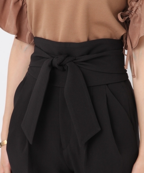 Andemiu（アンデミュウ）の「【共地のサッシュベルト付き!】リボンベルトツキパン768098（その他パンツ・レディース・キャメル/ブラック・MEDIUM/SMALL）」の4枚目の写真