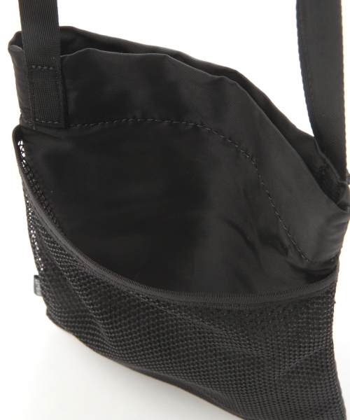 LEPSIM（レプシィム）の「ナイロンミニサコッシュ　784316（ボディバッグ/ウエストポーチ・レディース・ブラック/ベージュ/パープル/グレー/ブルーグリーン・ONE SIZE）」の9枚目の写真