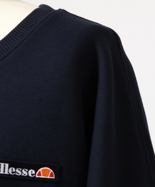 LOWRYS FARM(ローリーズファーム)の「ellesse/ウラケプルオーバー 784645 (スウェット・レディース・オフホワイト/レッド/ネイビー・MEDIUM/LARGE)」の6枚目の写真